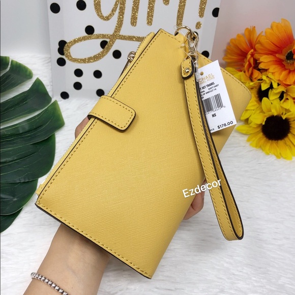 NWT Michael Kors Jet Set Double Zip Wristlet -DD - Picture 2 of 8